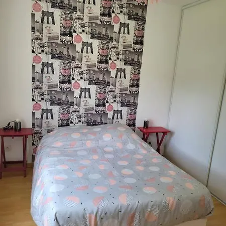 בית נופש Maison Familiale *