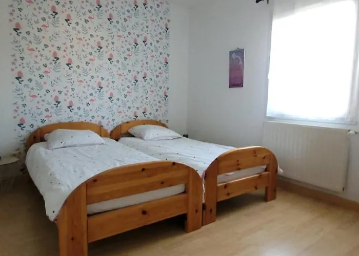 Maison Familiale * La Verrie